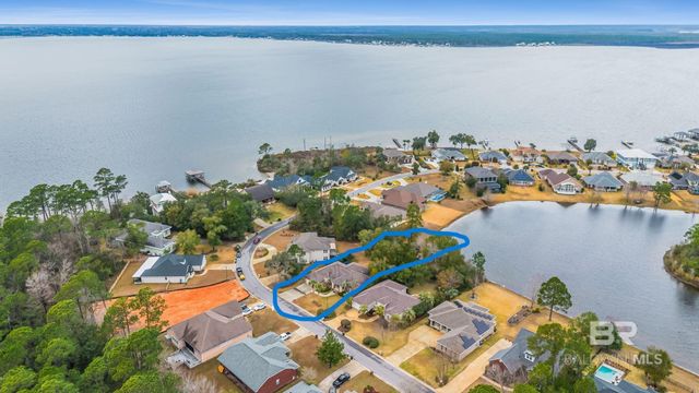 1956 Crown Point Boulevard, Pensacola, FL 32506