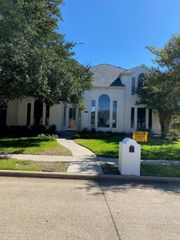4008 NAPLES Drive, Plano, TX 75093