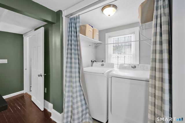 25 Greenwood Drive, Manchester, CT 06042