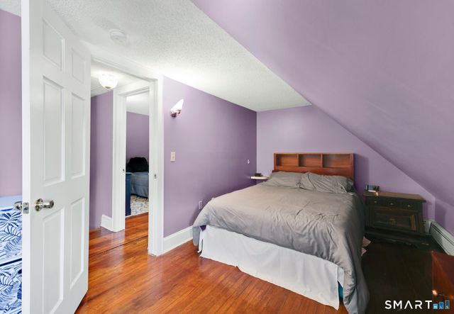 25 Greenwood Drive, Manchester, CT 06042