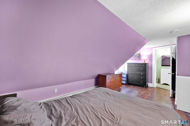 25 Greenwood Drive, Manchester, CT 06042