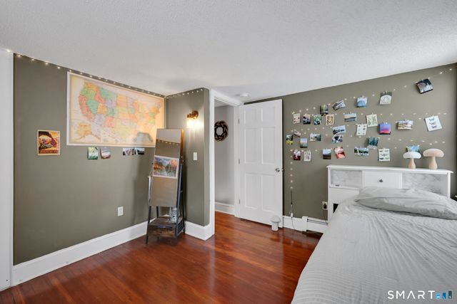 25 Greenwood Drive, Manchester, CT 06042