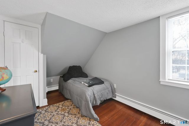 25 Greenwood Drive, Manchester, CT 06042