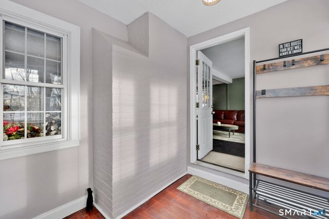 25 Greenwood Drive, Manchester, CT 06042