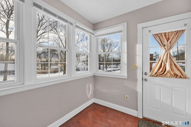 25 Greenwood Drive, Manchester, CT 06042