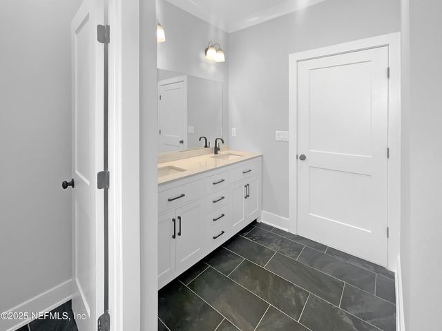 506 E 5TH Street, Jacksonville, FL 32206