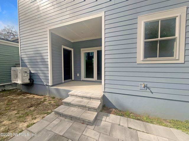 506 E 5TH Street, Jacksonville, FL 32206