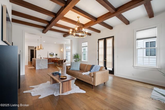 6225 Mistflower Cir, Prospect, KY 40059