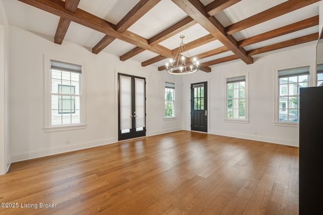 6225 Mistflower Cir, Prospect, KY 40059