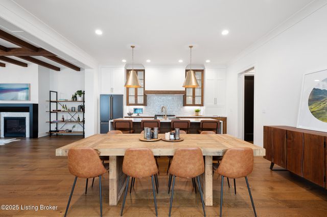 6225 Mistflower Cir, Prospect, KY 40059