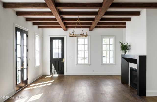 6225 Mistflower Cir, Prospect, KY 40059