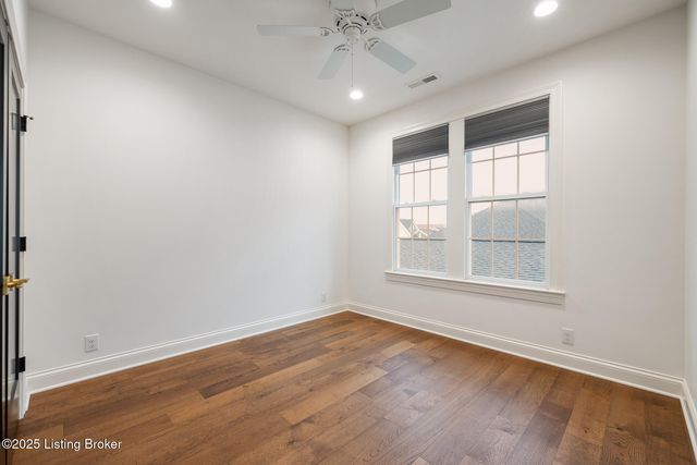 6225 Mistflower Cir, Prospect, KY 40059