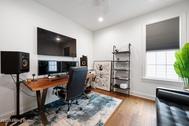 6225 Mistflower Cir, Prospect, KY 40059