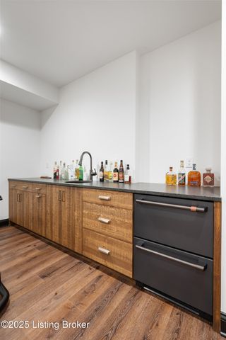 6225 Mistflower Cir, Prospect, KY 40059