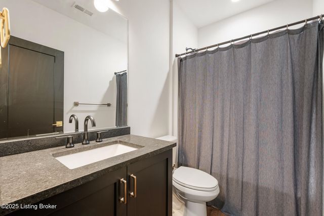 6225 Mistflower Cir, Prospect, KY 40059