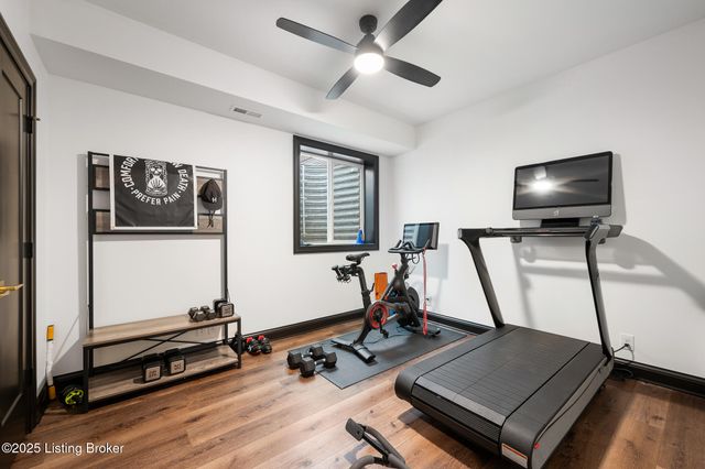 6225 Mistflower Cir, Prospect, KY 40059