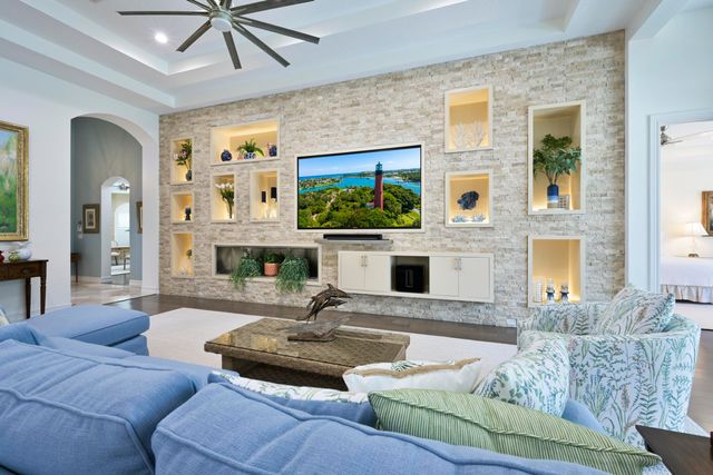 260 Carina Drive, Jupiter, FL 33478