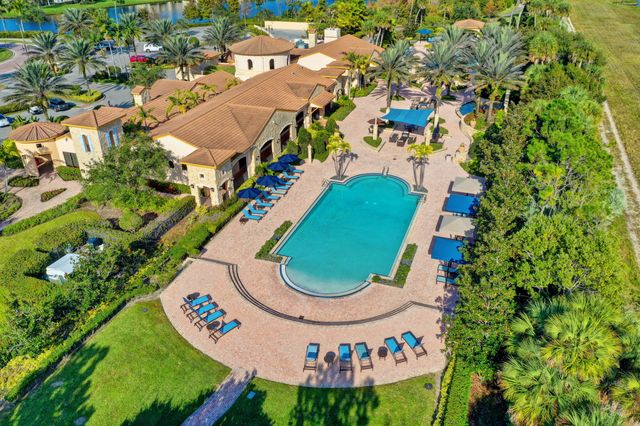 260 Carina Drive, Jupiter, FL 33478