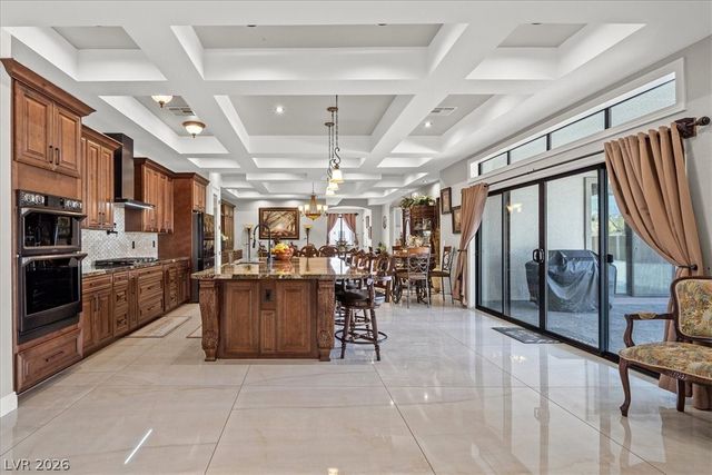 8685 West HAMMER Lane, Las Vegas, NV 89149