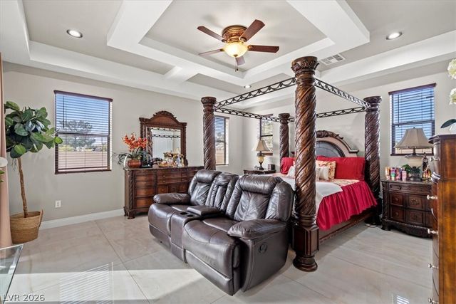 8685 West HAMMER Lane, Las Vegas, NV 89149