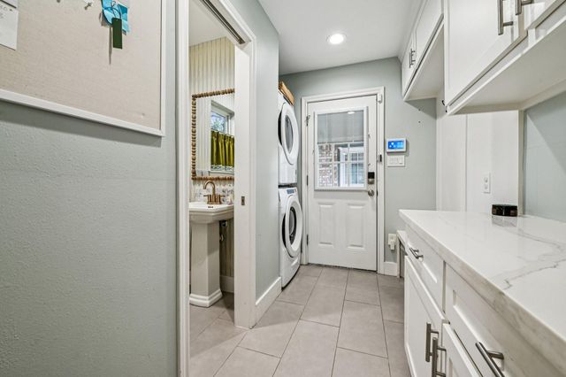 11403 Valley Spring Drive, Houston, TX 77043