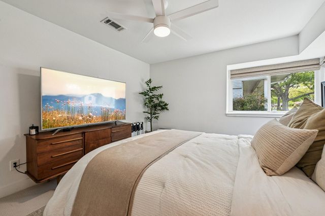 11403 Valley Spring Drive, Houston, TX 77043