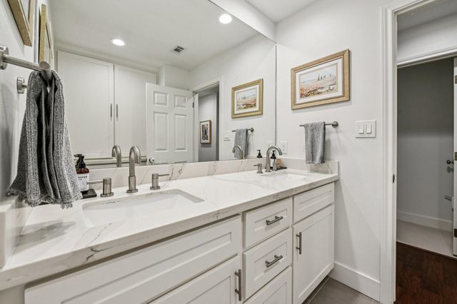 11403 Valley Spring Drive, Houston, TX 77043