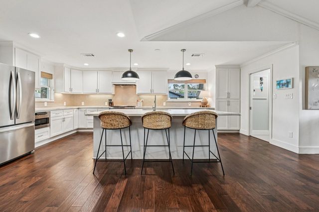 11403 Valley Spring Drive, Houston, TX 77043