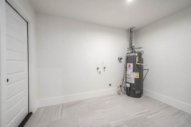 7702 Richmond Ave Avenue, Houston, TX 77063