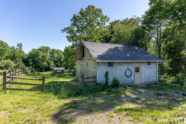 46 Crane Lane, Bethlehem, CT 06751