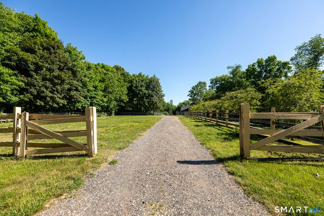 46 Crane Lane, Bethlehem, CT 06751