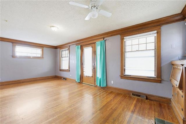 3547 BELLEFONTAINE Avenue, Kansas City, MO 64128