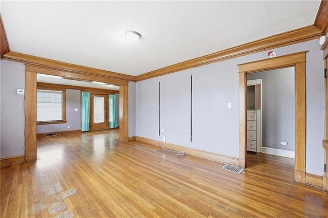 3547 BELLEFONTAINE Avenue, Kansas City, MO 64128