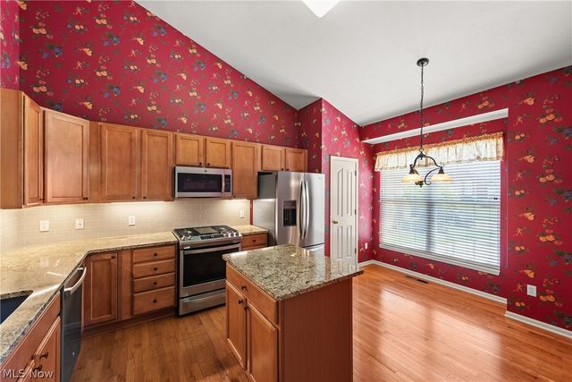 7812 Rockdove Lane, Concord Twp, OH 44077