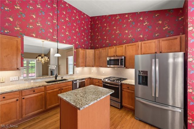 7812 Rockdove Lane, Concord Twp, OH 44077
