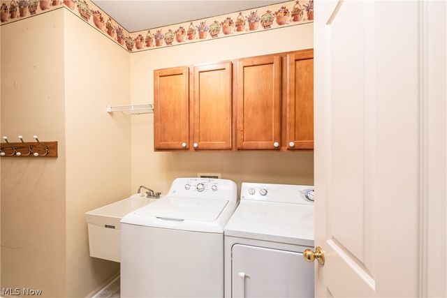 7812 Rockdove Lane, Concord Twp, OH 44077