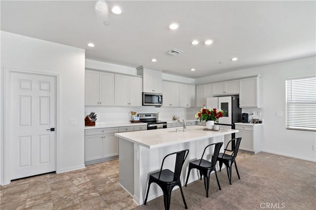 28380 Patches Drive, Menifee, CA 92585