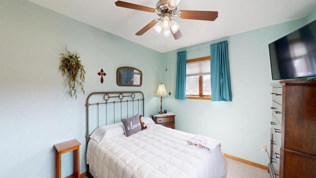 1719 S Highland DRIVE, Sparta, WI 54656