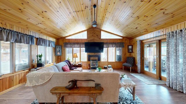 1719 S Highland DRIVE, Sparta, WI 54656