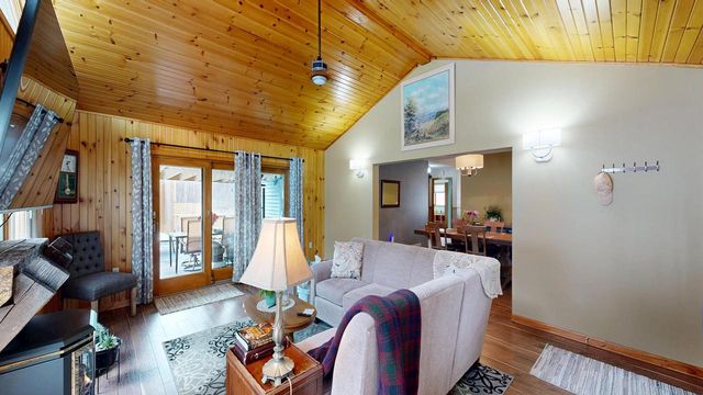 1719 S Highland DRIVE, Sparta, WI 54656