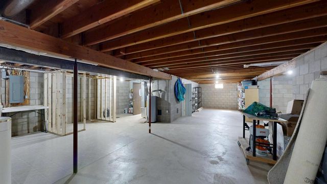 1719 S Highland DRIVE, Sparta, WI 54656