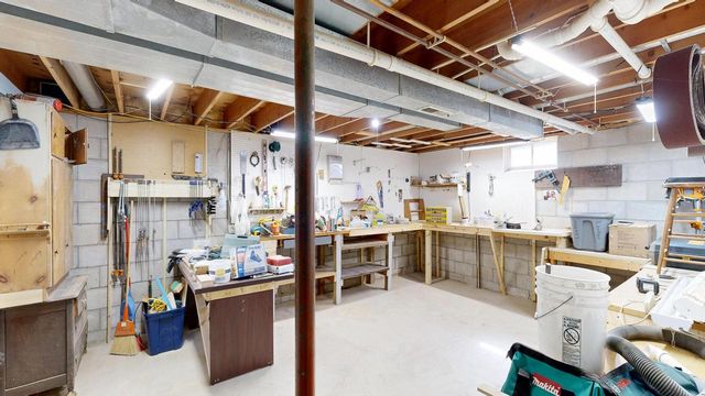 1719 S Highland DRIVE, Sparta, WI 54656