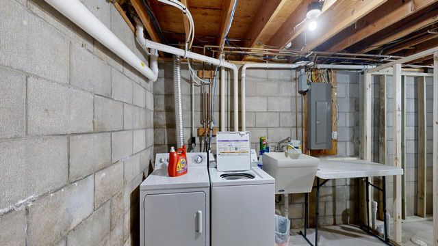 1719 S Highland DRIVE, Sparta, WI 54656