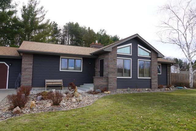 1719 S Highland DRIVE, Sparta, WI 54656