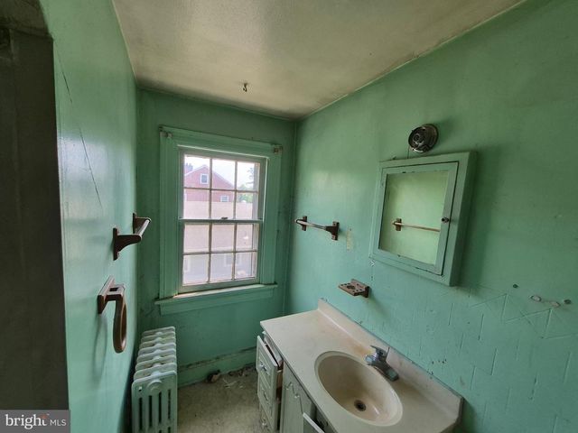 519 VIRGINIA AVE, Winchester, VA 22601