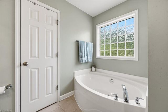 232 N Wentworth Drive, Mocksville, NC 27028