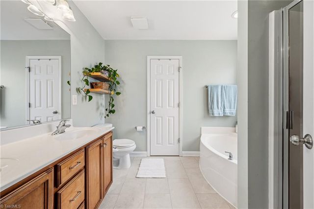 232 N Wentworth Drive, Mocksville, NC 27028