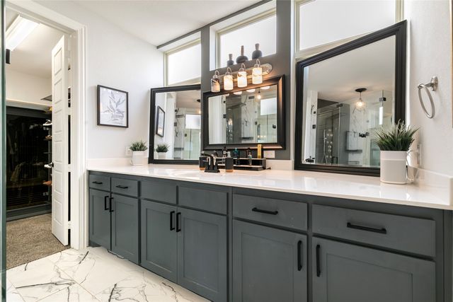 4901 Meadow Creek Drive, Mckinney, TX 75070