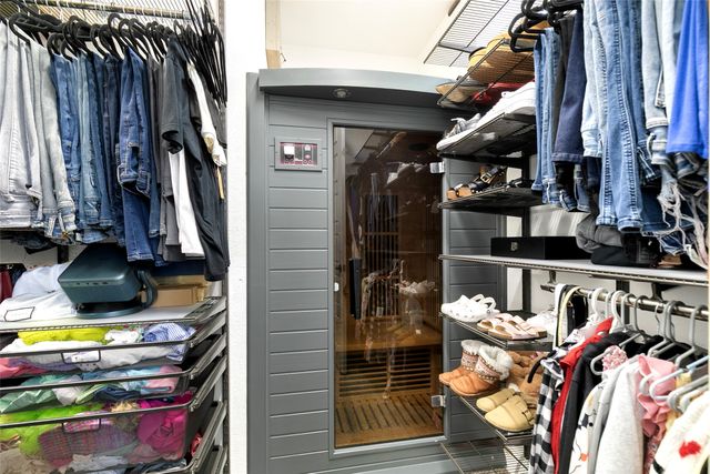 4901 Meadow Creek Drive, Mckinney, TX 75070