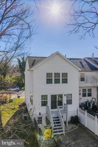 43 SCARBORO DR, Bunker Hill, WV 25413